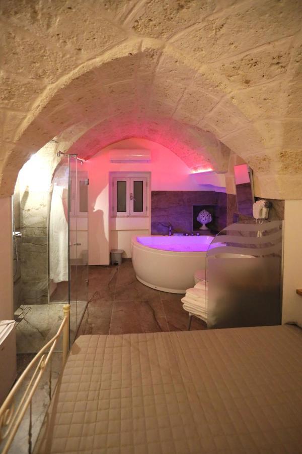 Dimora Le Volte Bed & Breakfast Fasano Luaran gambar